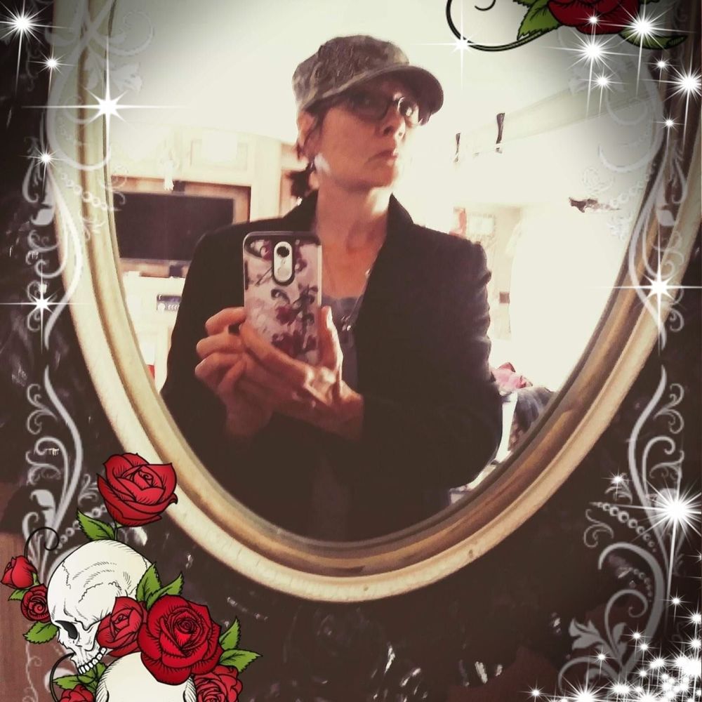 Meet your Posher, Josette